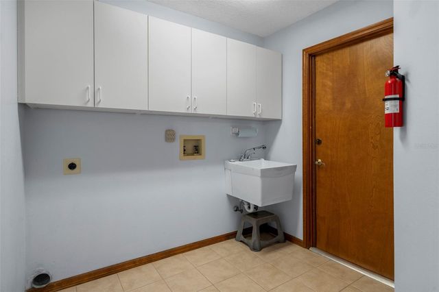 1542 OVERLAND DRIVE, Spring Hill, FL 34608