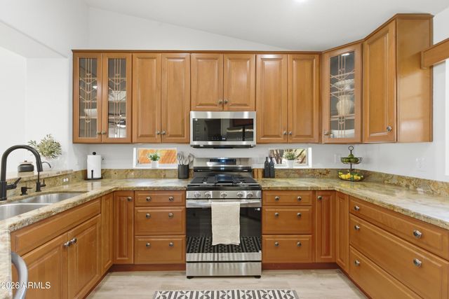 35366 N BANDOLIER Drive, San Tan Valley, AZ 85144