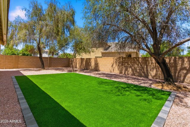35366 N BANDOLIER Drive, San Tan Valley, AZ 85144