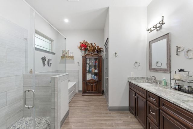1480 Traylor Road, Conroe, TX 77304