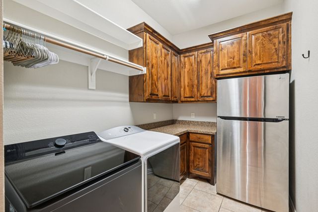 101 Maral Lane, Azle, TX 76020