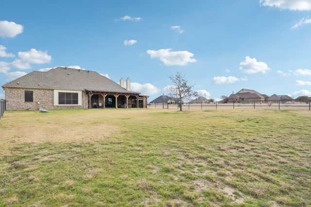 101 Maral Lane, Azle, TX 76020