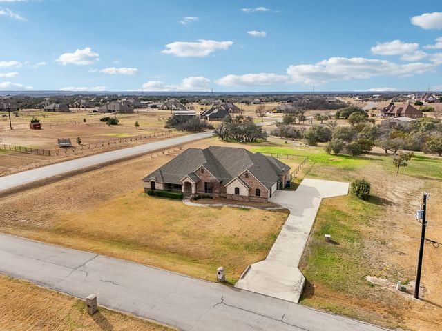 101 Maral Lane, Azle, TX 76020