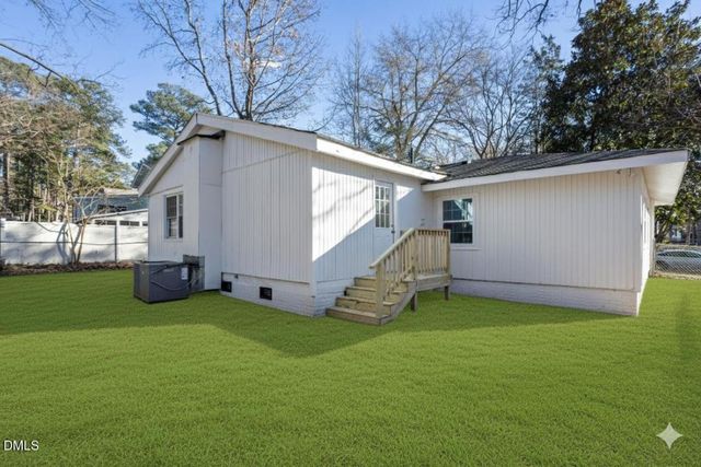 1317 Wrentree Circle, Raleigh, NC 27610