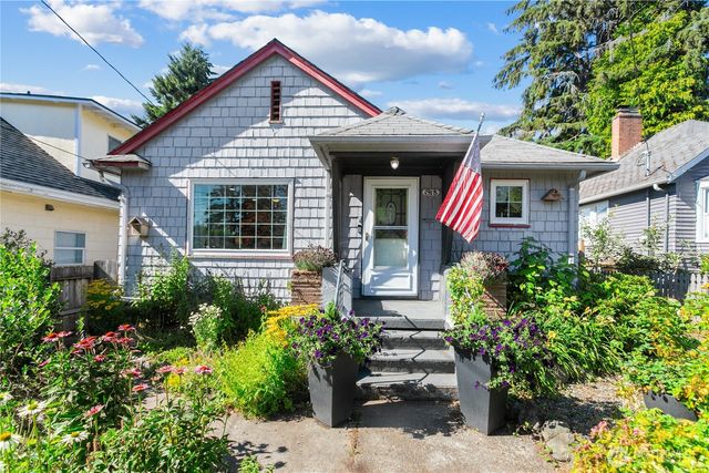 1918 Gregory Way, Bremerton, WA 98337