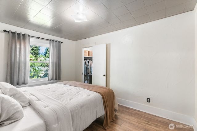 1918 Gregory Way, Bremerton, WA 98337