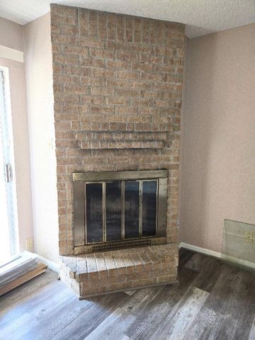 250 El Dorado 296, Webster, TX 77598