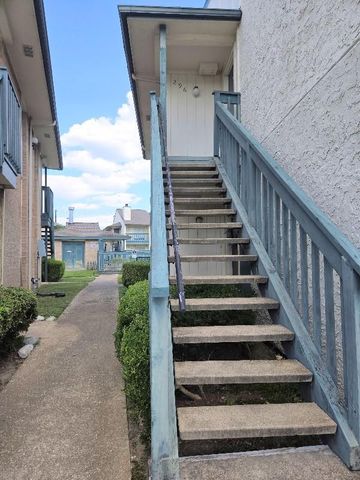 250 El Dorado 296, Webster, TX 77598