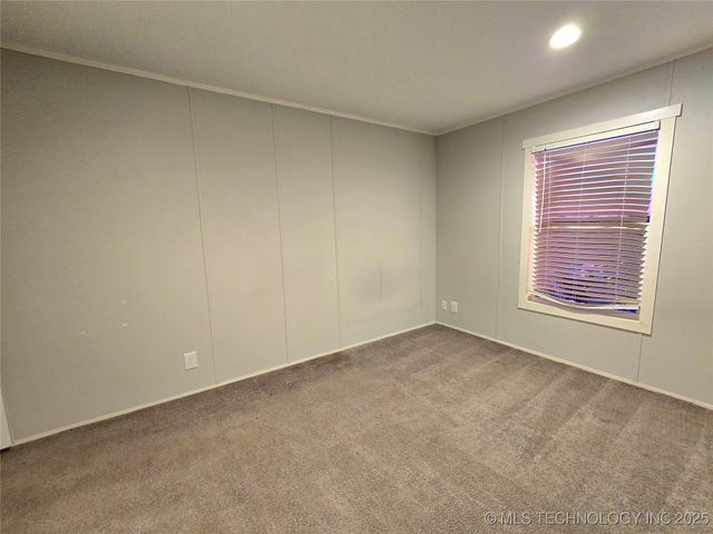 398235 W 3230 Road, Ramona, OK 74061