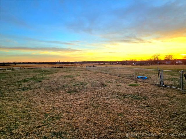 398235 W 3230 Road, Ramona, OK 74061