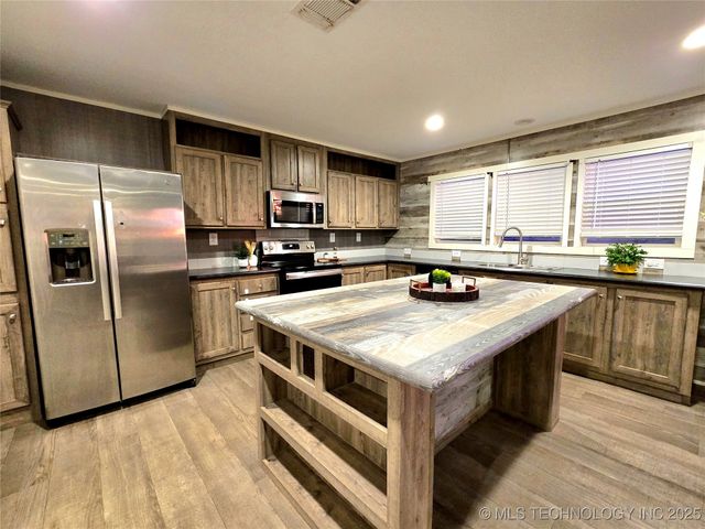 398235 W 3230 Road, Ramona, OK 74061