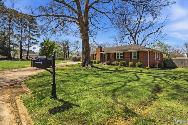 601 Sudie Street, Athens, AL 35611