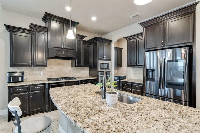7148 Chelsea Drive, North Richland Hills, TX 76180