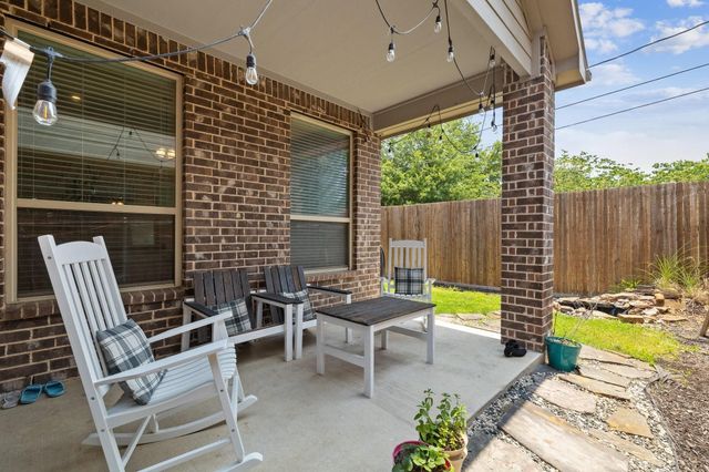 7148 Chelsea Drive, North Richland Hills, TX 76180