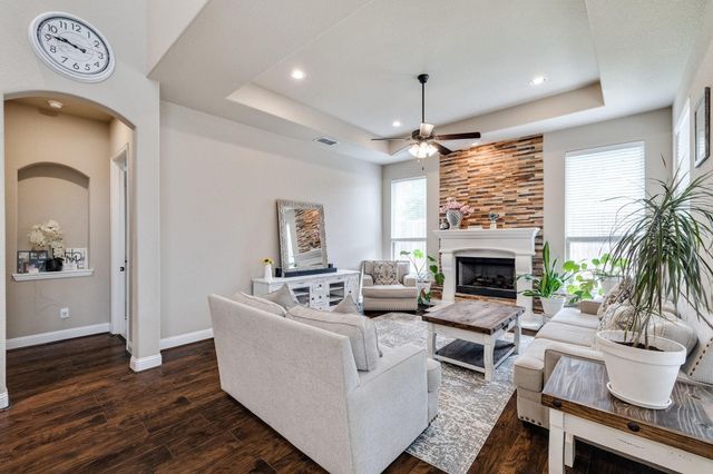 7148 Chelsea Drive, North Richland Hills, TX 76180