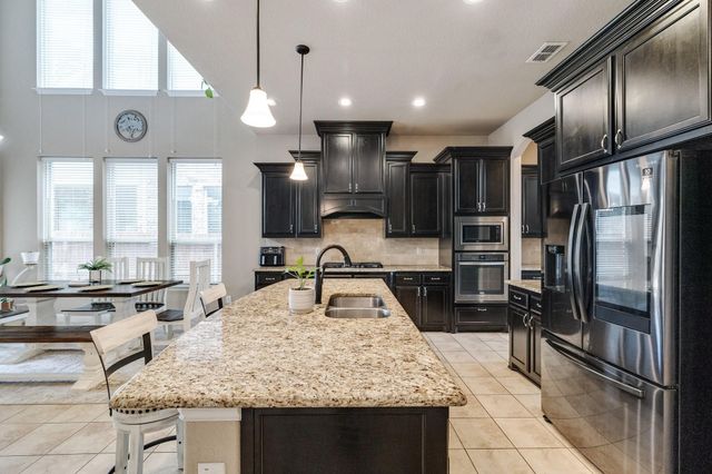 7148 Chelsea Drive, North Richland Hills, TX 76180