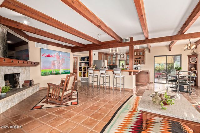 37237 N SUNSET Trail, Cave Creek, AZ 85331