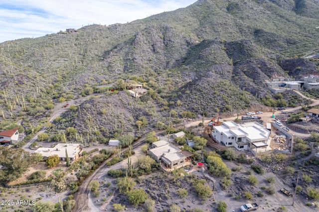 37237 N SUNSET Trail, Cave Creek, AZ 85331