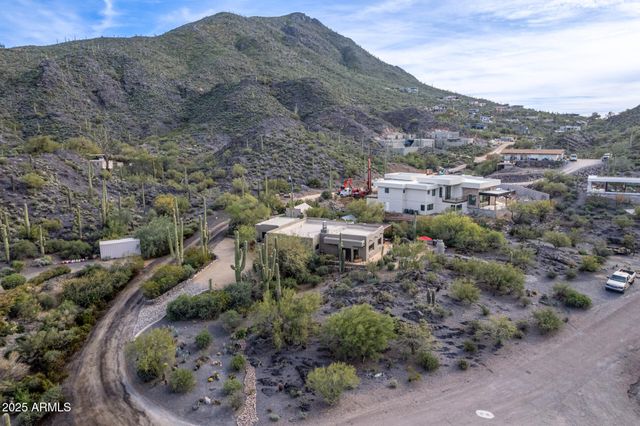 37237 N SUNSET Trail, Cave Creek, AZ 85331