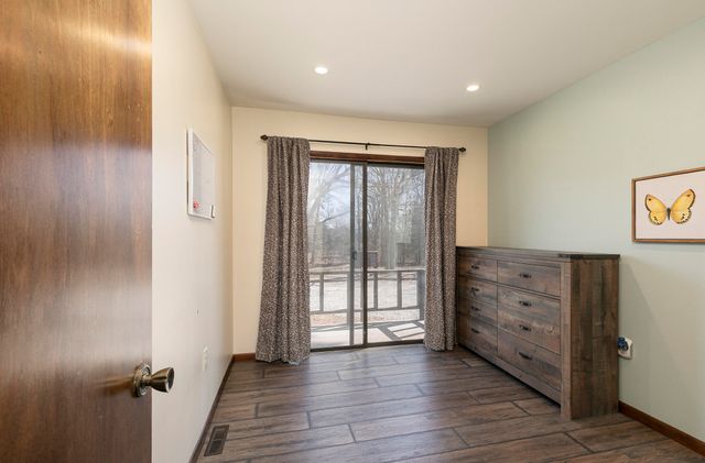 2525 Beacon Hill Loop, Strafford, MO 65757