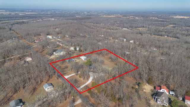 2525 Beacon Hill Loop, Strafford, MO 65757