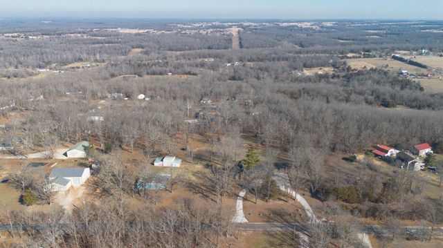 2525 Beacon Hill Loop, Strafford, MO 65757