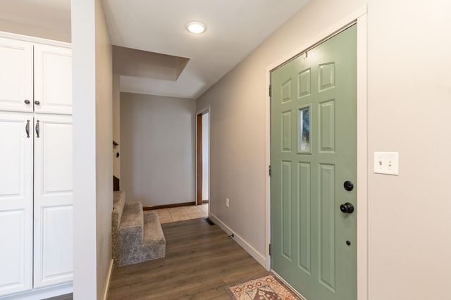 2525 Beacon Hill Loop, Strafford, MO 65757