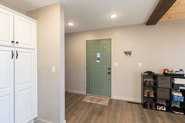 2525 Beacon Hill Loop, Strafford, MO 65757