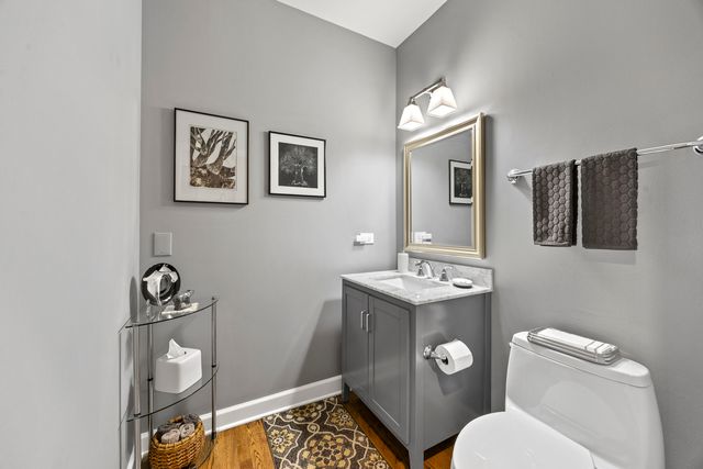 110 S Marion Street 308, Oak Park, IL 60302