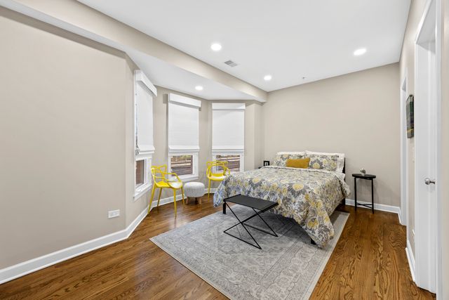 110 S Marion Street 308, Oak Park, IL 60302