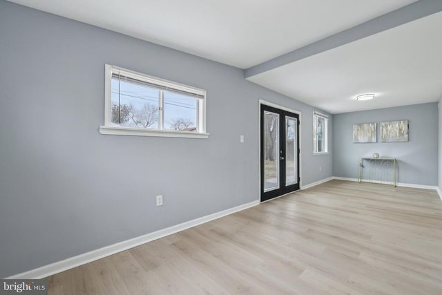 1410 OAKDALE RD, Glen Burnie, MD 21060