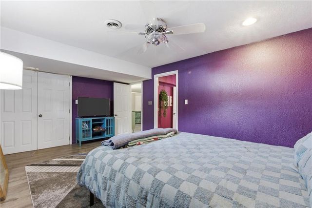 3716 NW Anchor Court, Blue Springs, MO 64015