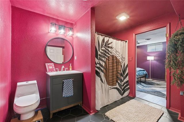 3716 NW Anchor Court, Blue Springs, MO 64015