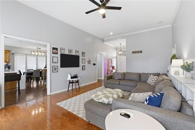 3716 NW Anchor Court, Blue Springs, MO 64015