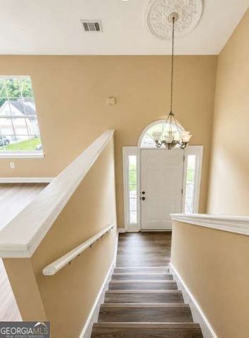 5706 Hidden Brook Circle, Atlanta, GA 30349
