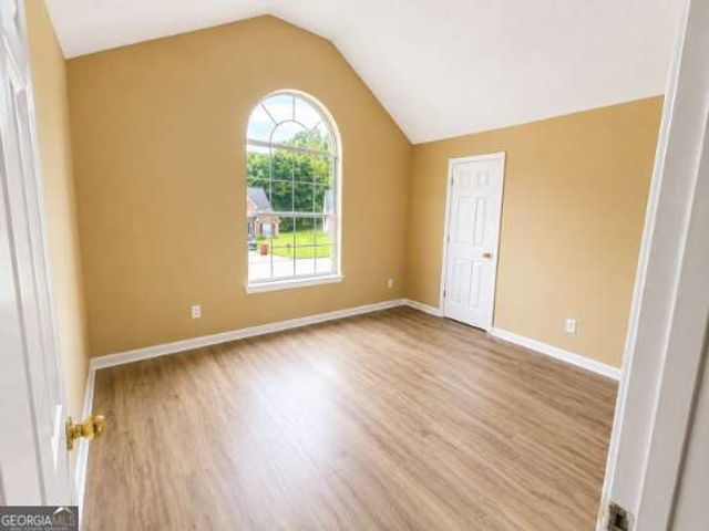 5706 Hidden Brook Circle, Atlanta, GA 30349