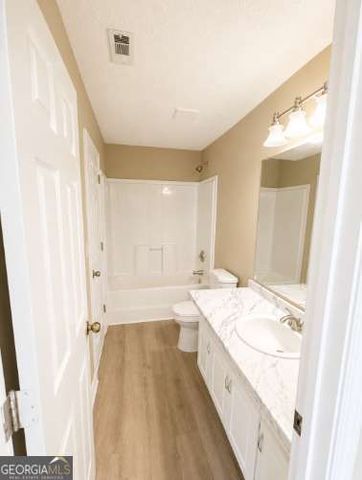 5706 Hidden Brook Circle, Atlanta, GA 30349