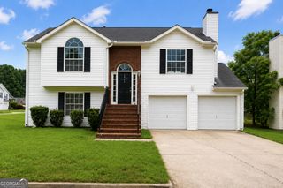 5706 Hidden Brook Circle, Atlanta, GA 30349