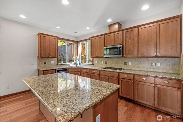 2126 Mukilteo Boulevard, Mukilteo, WA 98203