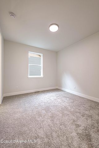 877 Main St, Wardner, ID 83837