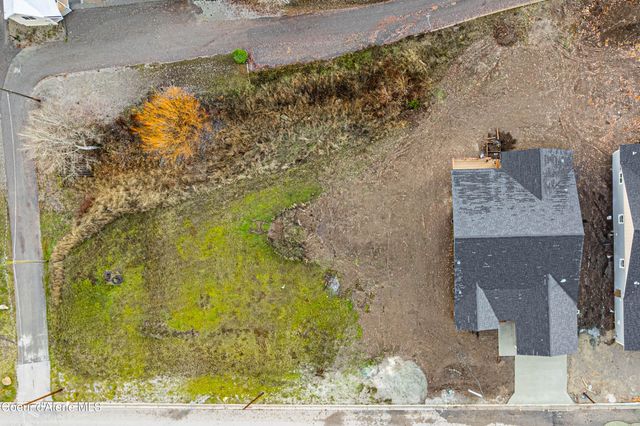 877 Main St, Wardner, ID 83837