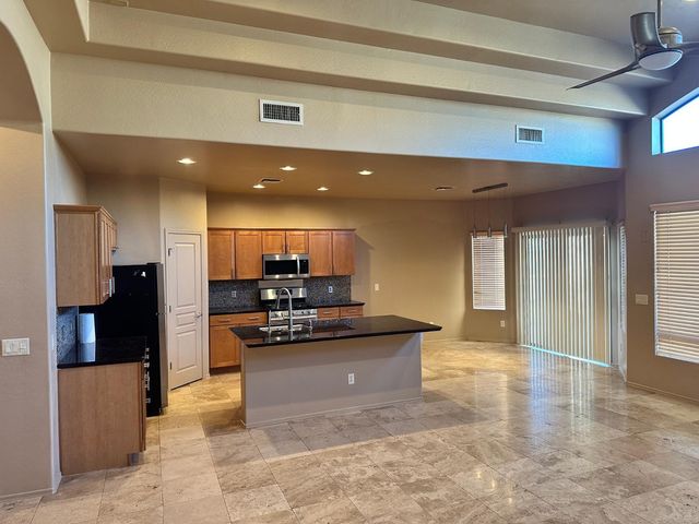 1026 W EUCLID Avenue, Phoenix, AZ 85041