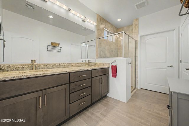 8026 S Galileo Lane, Tucson, AZ 85747