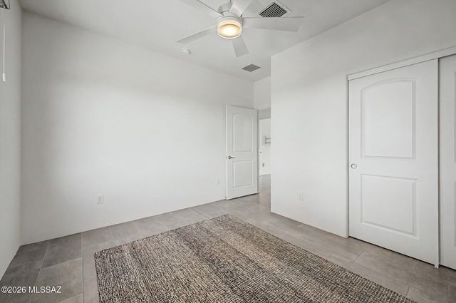 8026 S Galileo Lane, Tucson, AZ 85747