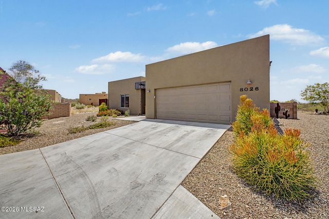 8026 S Galileo Lane, Tucson, AZ 85747