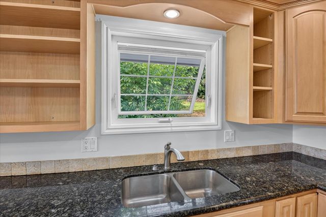 3014 W Weile Ave, Spokane, WA 99208
