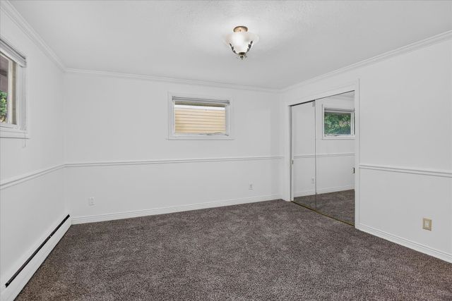 3014 W Weile Ave, Spokane, WA 99208