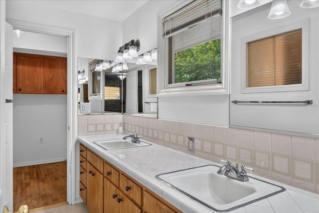 3014 W Weile Ave, Spokane, WA 99208