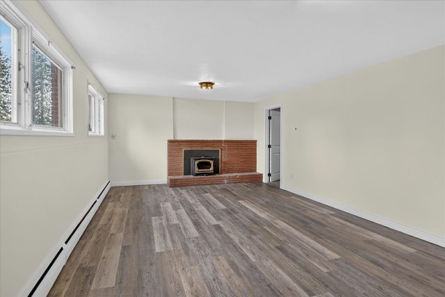 3014 W Weile Ave, Spokane, WA 99208