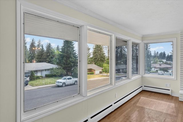 3014 W Weile Ave, Spokane, WA 99208
